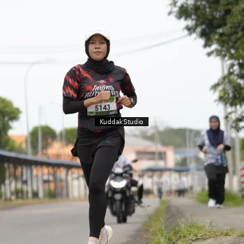 Runner Photo 8122945