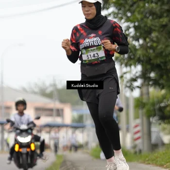 Runner Photo 8122970