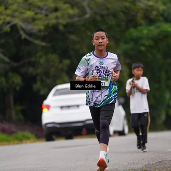 Runner Photo 8122981