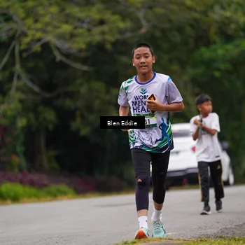 Runner Photo 8122996