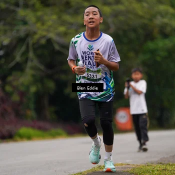 Runner Photo 8123011
