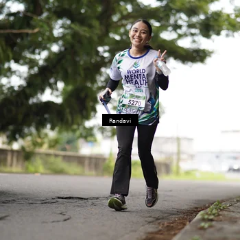 Runner Photo 8123014