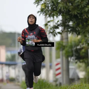 Runner Photo 8123017