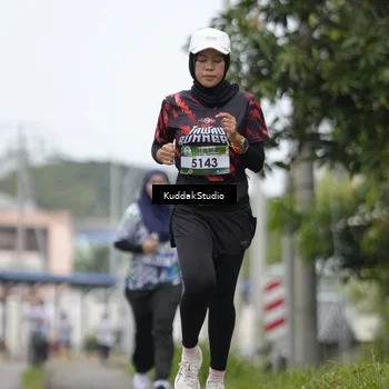 Runner Photo 8123020