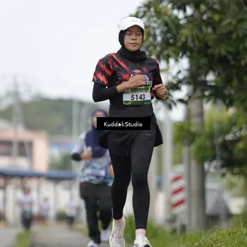 Runner Photo 8123021