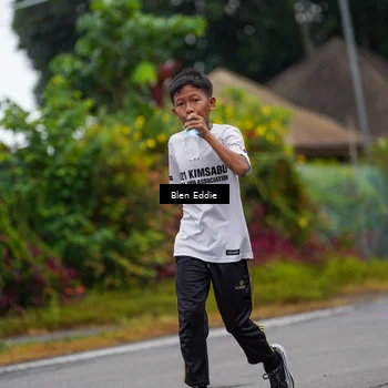 Runner Photo 8123030