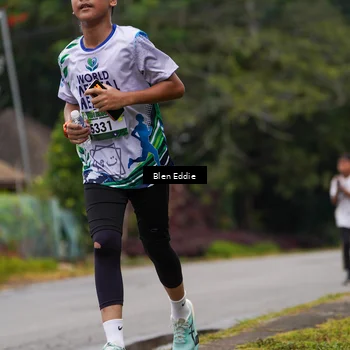 Runner Photo 8123033
