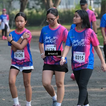 Runner Photo 8123036