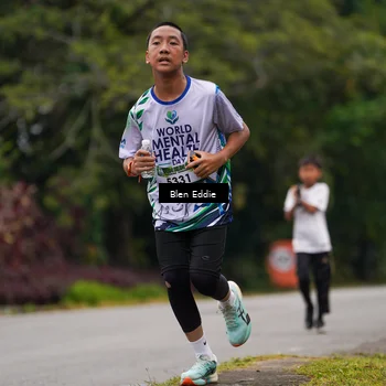 Runner Photo 8123038