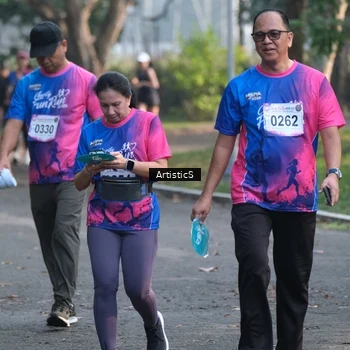 Runner Photo 8123051