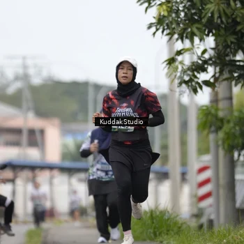 Runner Photo 8123054