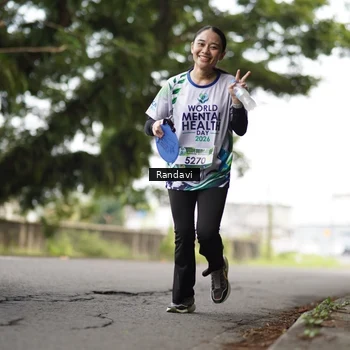 Runner Photo 8123073