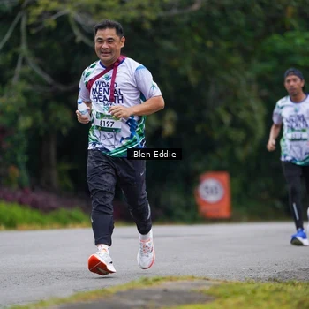Runner Photo 8123176