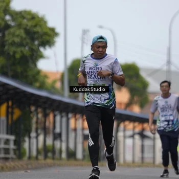 Runner Photo 8123203