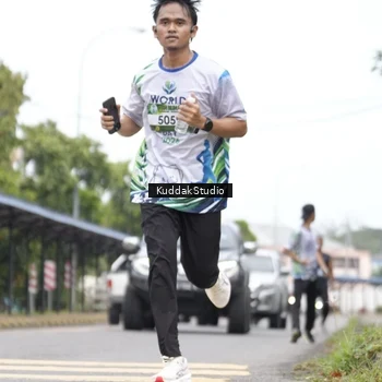 Runner Photo 8123276
