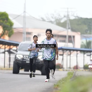 Runner Photo 8123318