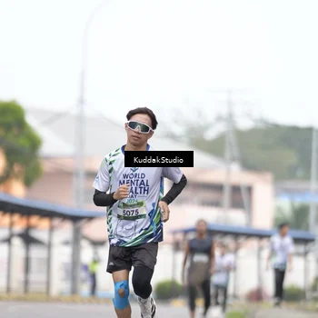 Runner Photo 8123359