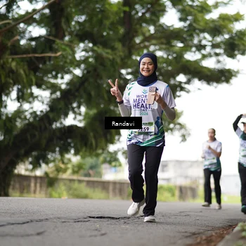 Runner Photo 8123370