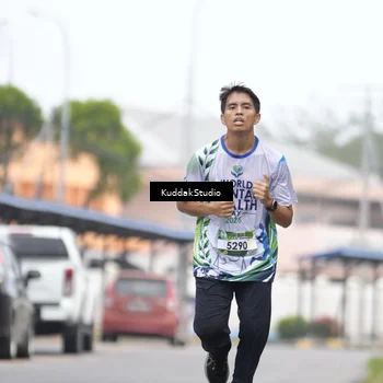 Runner Photo 8123384
