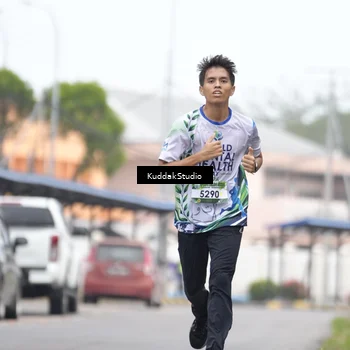 Runner Photo 8123386