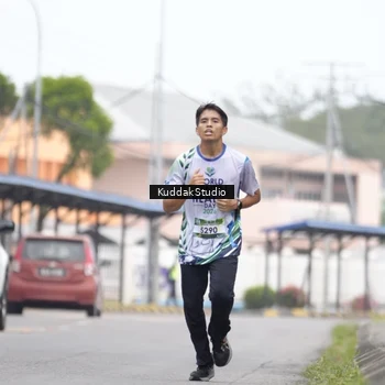 Runner Photo 8123392