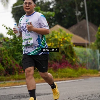 Runner Photo 8123393
