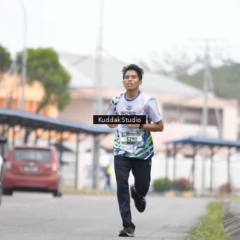 Runner Photo 8123405