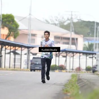 Runner Photo 8123409