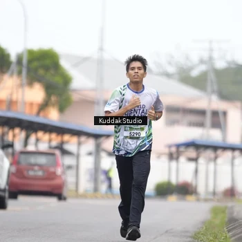 Runner Photo 8123427