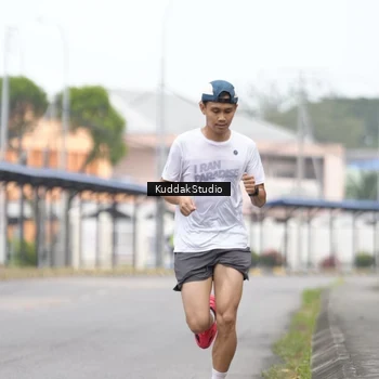 Runner Photo 8123475