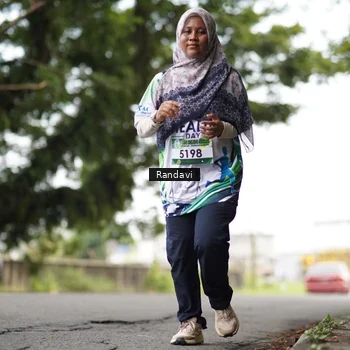 Runner Photo 8123477