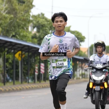 Runner Photo 8123497