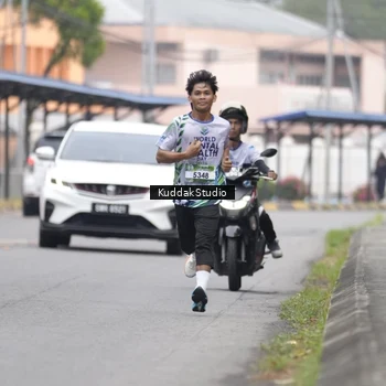 Runner Photo 8123549