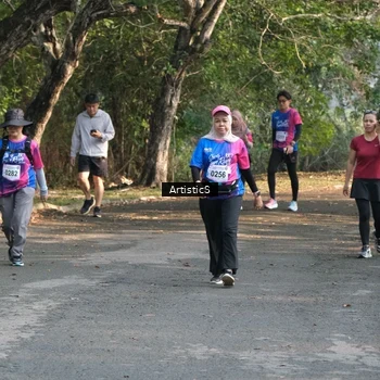 Runner Photo 8123550