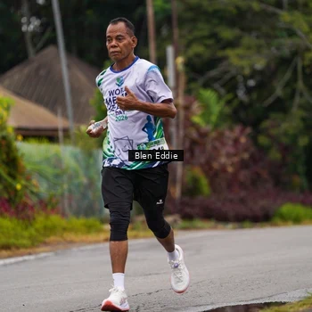 Runner Photo 8123585