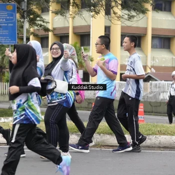 Runner Photo 8123630