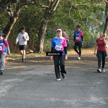 Runner Photo 8123640