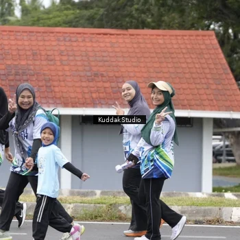 Runner Photo 8123649