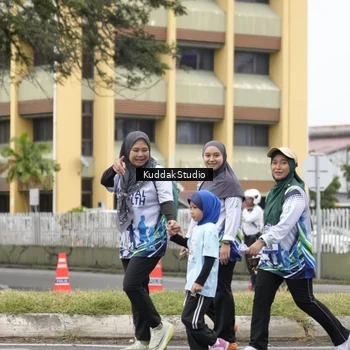 Runner Photo 8123682