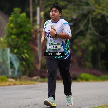 Runner Photo 8123685