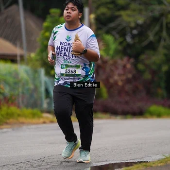 Runner Photo 8123701
