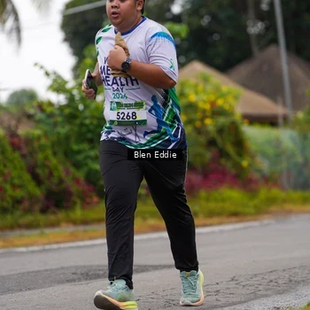 Runner Photo 8123708