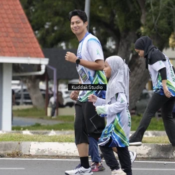 Runner Photo 8123709