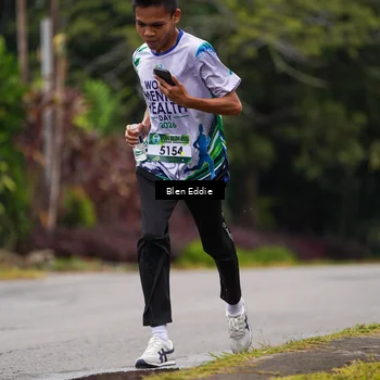 Runner Photo 8123733