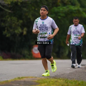 Runner Photo 8123765
