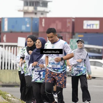 Runner Photo 8123816