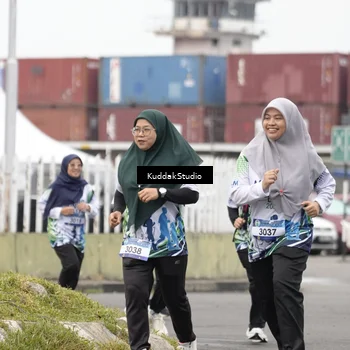 Runner Photo 8123862