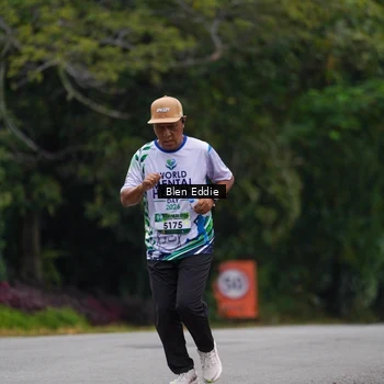 Runner Photo 8123876