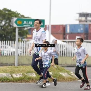 Runner Photo 8123881