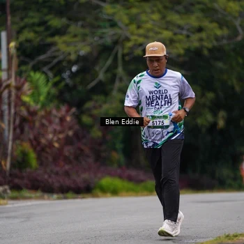 Runner Photo 8123882